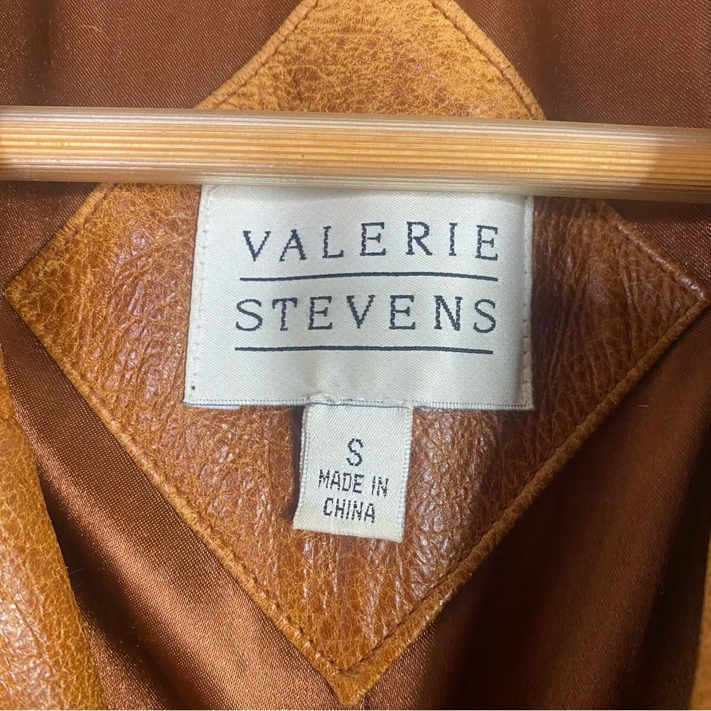Vintage Valerie Stevens Brown 100% Leather Jacket - Picture 4 of 14
